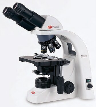 Microscopio ergonómico binocular de rutina c/Optica Extra Plana Corregida a Infinito BA310 Binocular
