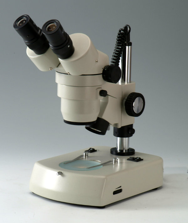 Lupa estereoscópica binocular con Zoom 10 a 40x y sistema óptico Greenough SMZ-140-N2LED