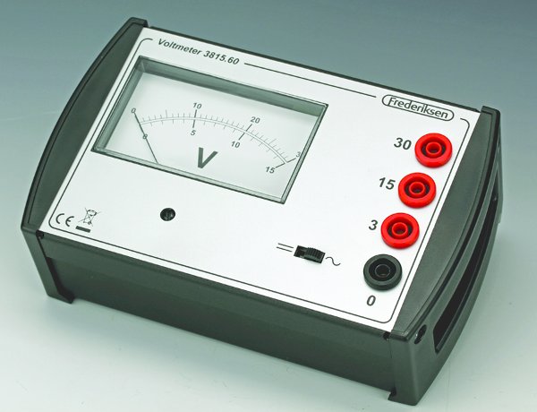 Voltímetro para uso pesado, triple escala CC/CA SF-9568A