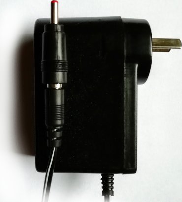 Fuente switching 9V 1,3A FU 9V1300 DCPE