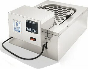 Baño termostático p/12 litros de agua o aceite c/termostato al medio grado BTMI
